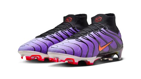 nike air max football boots